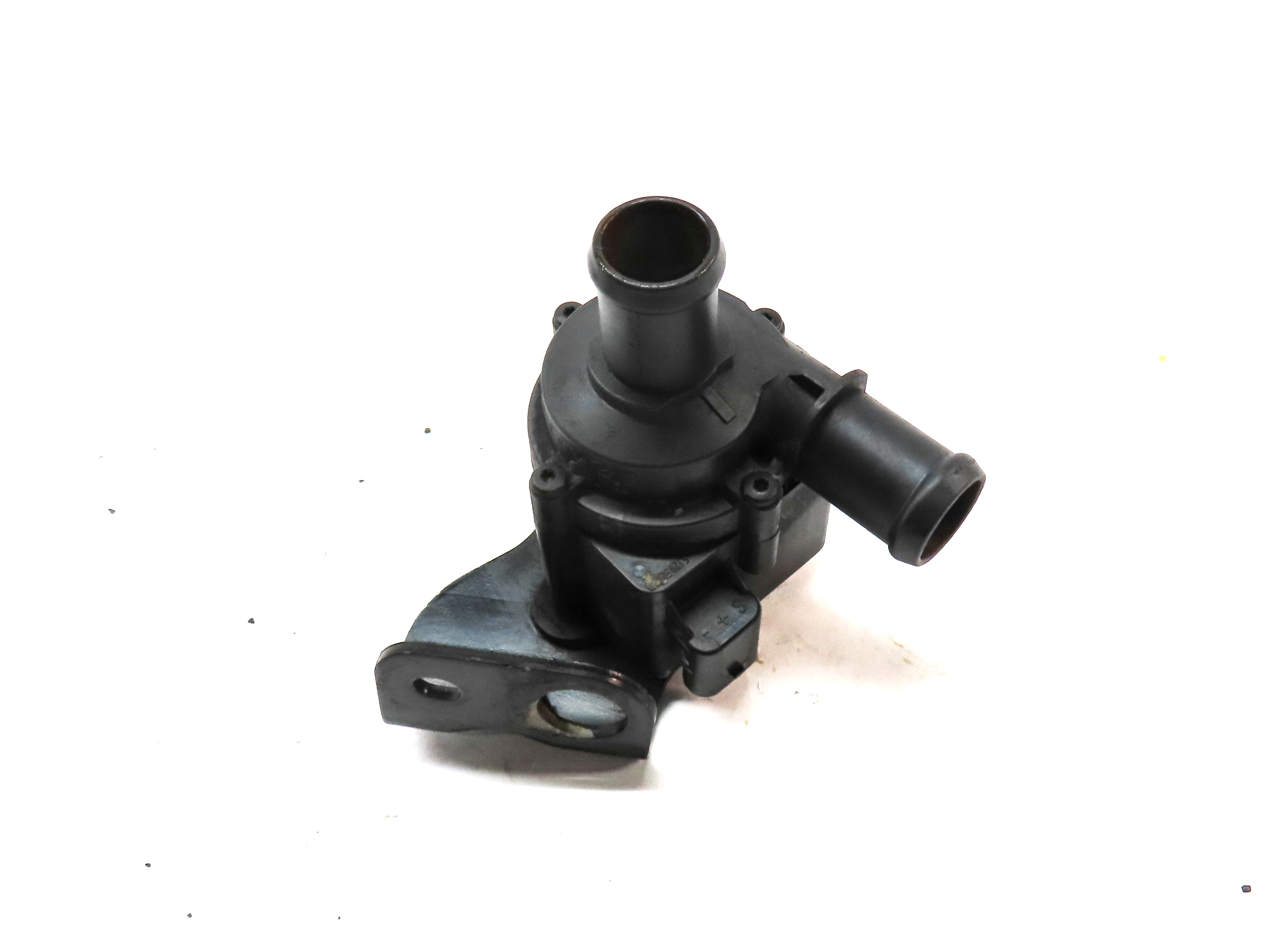 2016 AUDI A3 (8V) 2.0L TURBO (CNTC) ENGINE AUXILIARY WATER COOLANT PUMP — exact item pictured